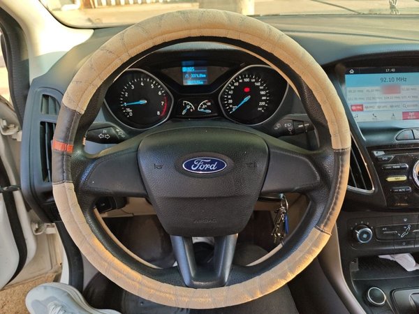 Ford Focus 2017, 89700 км, за 3555 USD - фото 11
