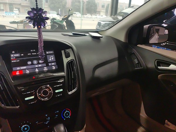 Ford Focus 2017, 95400 км, за 5690 USD - фото 13