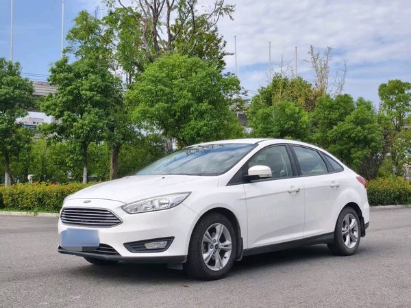 Ford Focus 2017 Sedan 1.6L Manual Comfort Plus SmartDrive Edition