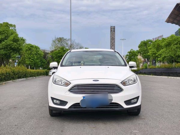 Ford Focus 2017, 96800 км, за 4530 USD - фото 9