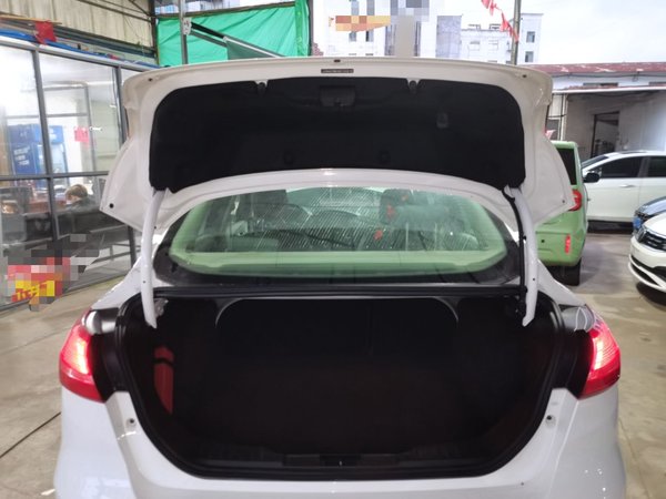 Ford Focus 2017, 96800 км, за 4530 USD - фото 17