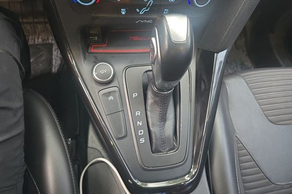 Ford Focus 2018, 38700 км, за 7796 USD - фото 13