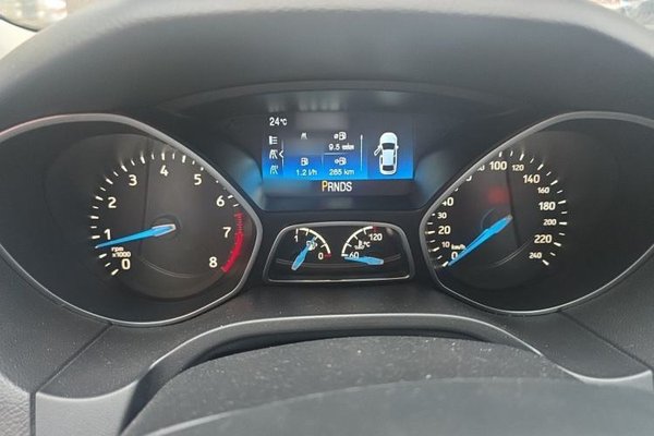 Ford Focus 2018, 38700 км, за 7796 USD - фото 10
