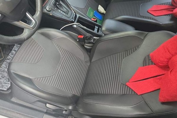 Ford Focus 2018, 38700 км, за 7796 USD - фото 14