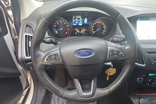 Ford Focus 2018, 38700 км, за 7796 USD - фото 9