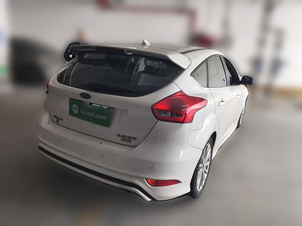 Ford Focus 2018, 67900 км, за 9055 USD - фото 6