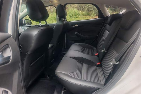 Ford Focus 2018, 73300 км, за 8040 USD - фото 19