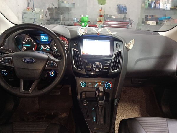 Ford Focus 2018, 77600 км, за 6226 USD - фото 18