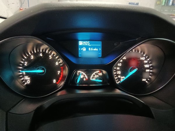 Ford Focus 2018, 77600 км, за 6226 USD - фото 10
