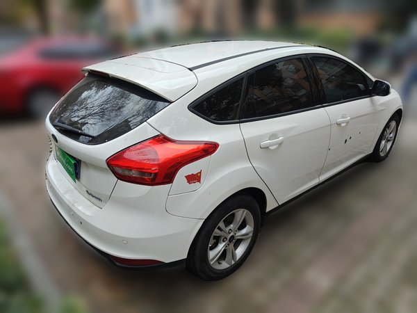 Ford Focus 2018, 25900 км, за 6160 USD - фото 6