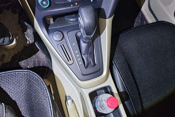 Ford Focus 2018, 44600 км, за 5393 USD