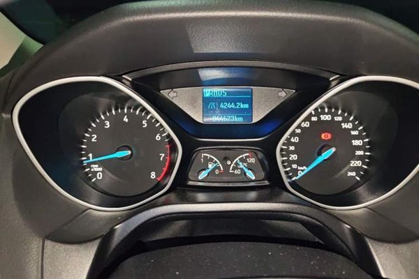 Ford Focus 2018, 44600 км, за 5393 USD - фото 18