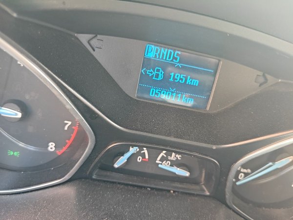 Ford Focus 2018, 59000 км, за 7327 USD - фото 9