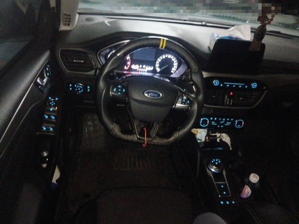 Ford Focus 2019, 158700 км, за 7437 USD - фото 9