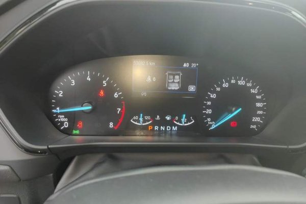 Ford Focus 2019, 53600 км, за 6684 USD - фото 15