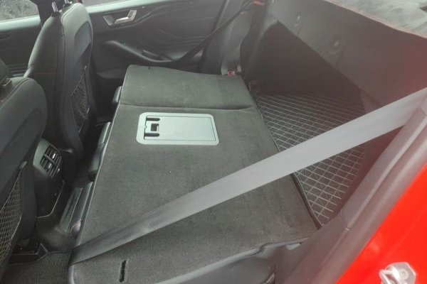Ford Focus 2019, 53600 км, за 6684 USD - фото 21