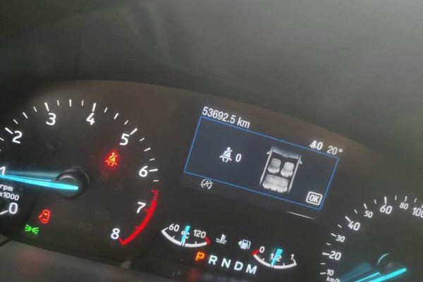 Ford Focus 2019, 53600 км, за 6684 USD - фото 16
