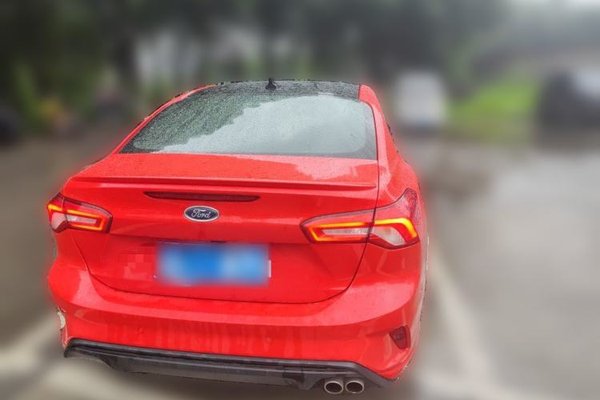 Ford Focus 2019, 53600 км, за 6684 USD - фото 9