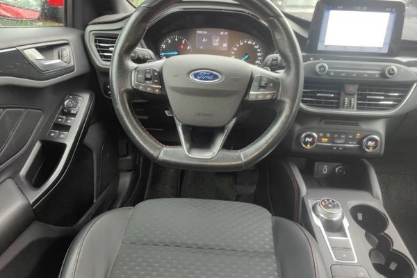 Ford Focus 2019, 53600 км, за 6684 USD - фото 14