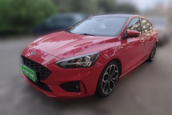 Ford Focus · 2019 год