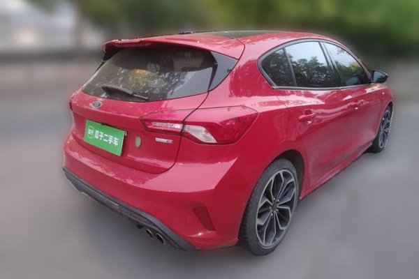 Ford Focus 2019, 66100 км, за 7365 USD - фото 6