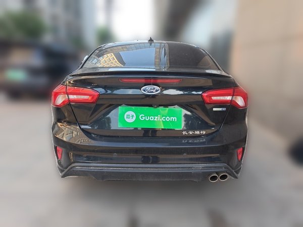 Ford Focus 2020, 60600 км, за 8890 USD