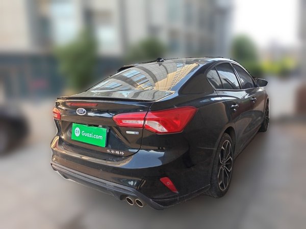 Ford Focus 2020, 60600 км, за 8890 USD