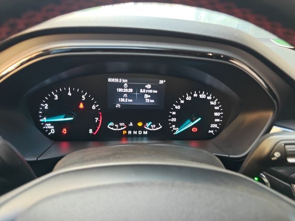 Ford Focus 2020, 60600 км, за 8890 USD - фото 8
