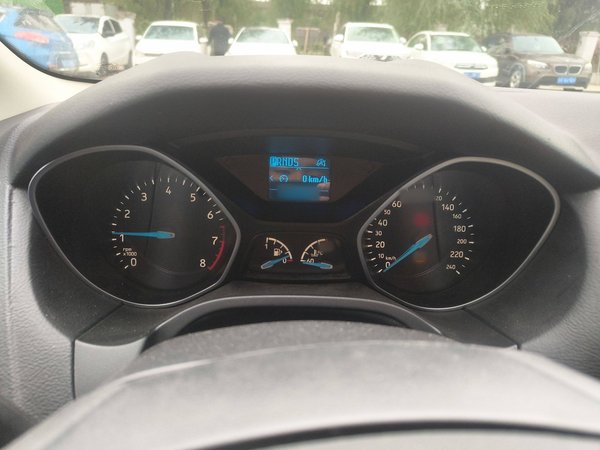 Ford Focus 2020 Hatchback Classic 1.5L Automatic Trendy Model, 2020 года