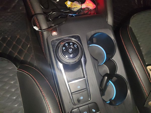 Ford Focus 2020, 73400 км, за 10802 USD - фото 17