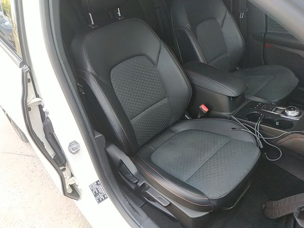 Ford Focus 2020, 54900 км, за 9761 USD - фото 20