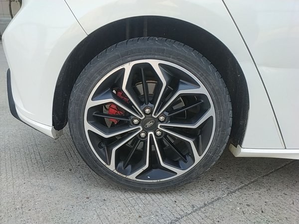 Ford Focus 2020, 54900 км, за 9761 USD - фото 7