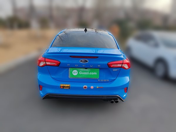 Ford Focus 2022, 14100 км, за 12946 USD