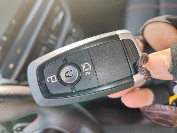 Ford Focus 2022, 14100 км, за 12946 USD - фото 9