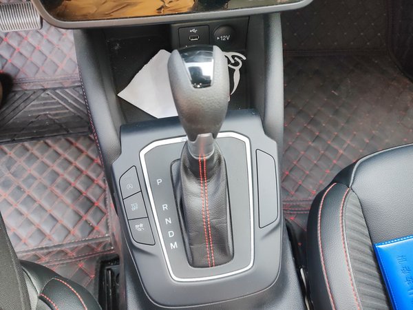 Ford Focus 2022, 14100 км, за 12946 USD - фото 15