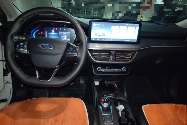 Ford Focus Active 2021, 59800 км, за 8002 USD - фото 9
