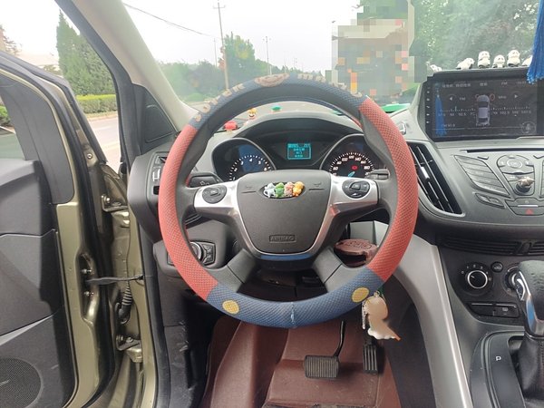 Ford Kuga 2013 1.6L GTDi Two-Wheel-Drive Comfort Model, 2013 года