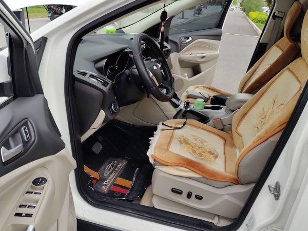 Ford Kuga 2013, 104900 км, за 4532 USD - фото 17