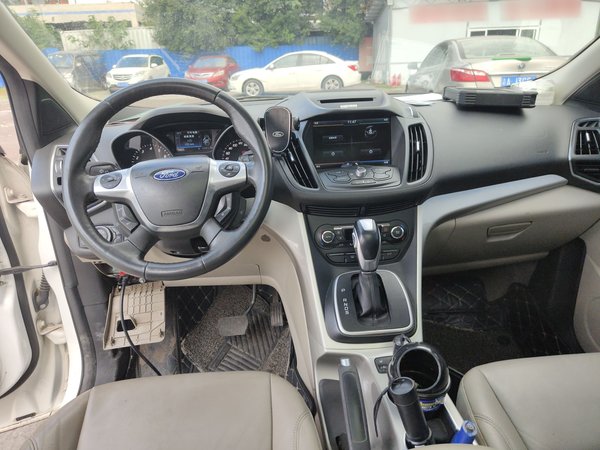 Ford Kuga 2013, 124800 км, за 4896 USD - фото 11