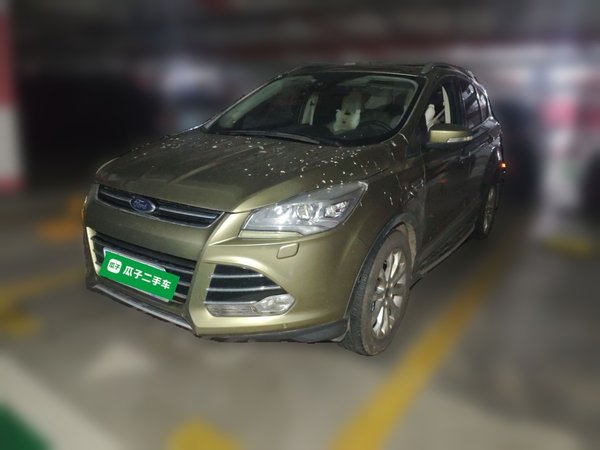 Ford Kuga · 2013 год