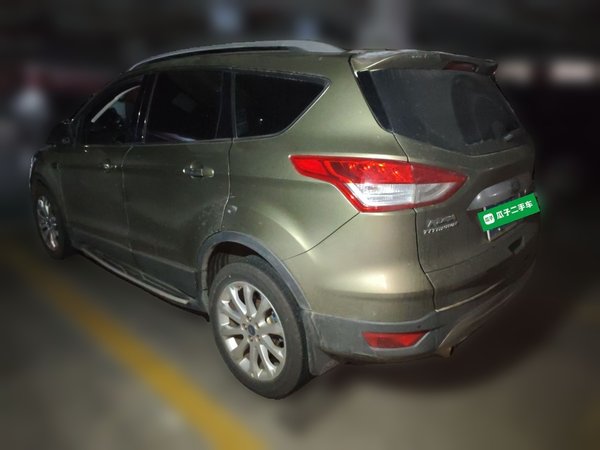 Ford Kuga 2013, 162000 км, за 4653 USD