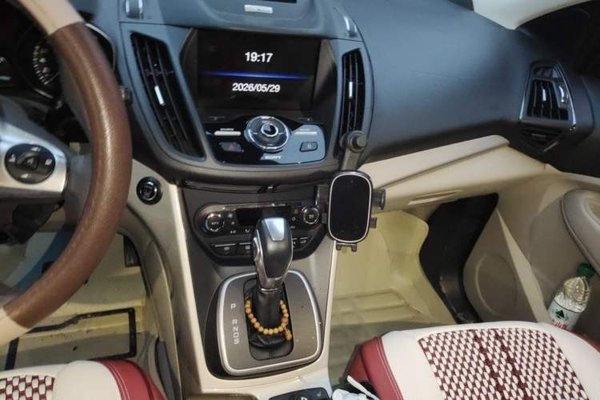 Ford Kuga 2013, 72800 км, за 4641 USD - фото 12