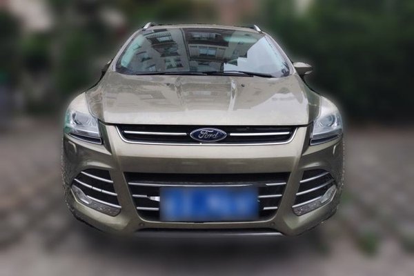 Ford Kuga 2013, 72800 км, за 4641 USD - фото 1