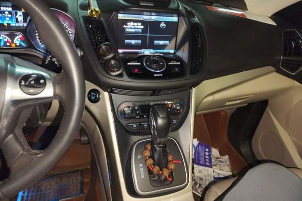 Ford Kuga 2013, 97000 км, за 4546 USD - фото 12