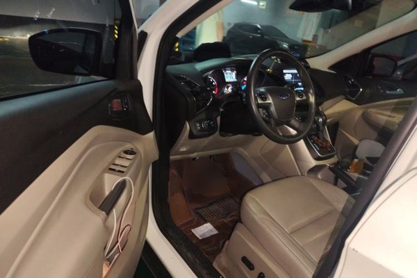 Ford Kuga 2013, 97000 км, за 4546 USD - фото 15