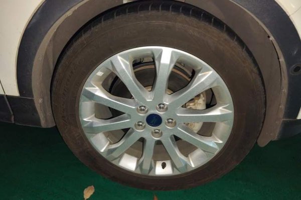 Ford Kuga 2013, 97000 км, за 4546 USD - фото 8