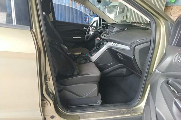 Ford Kuga 2015, 100500 км, за 5256 USD - фото 19