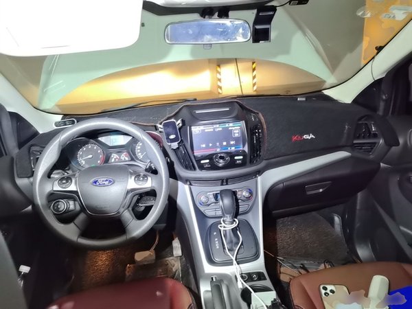 Ford Kuga 2015, 116100 км, за 5167 USD - фото 6