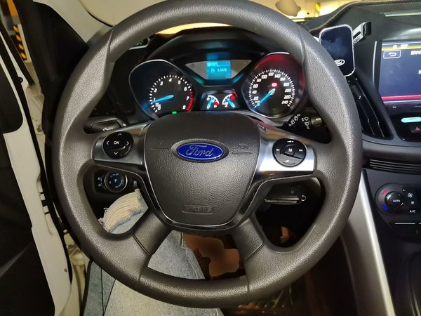 Ford Kuga 2015, 116100 км, за 5167 USD - фото 7