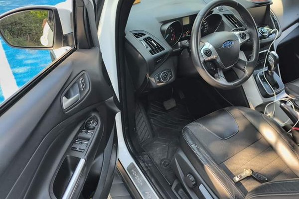 Ford Kuga 2015, 172200 км, за 5453 USD - фото 13